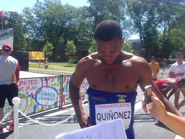 Álex Quiñónez clasificó a semifinales de 200m en los Juegos Panamericanos