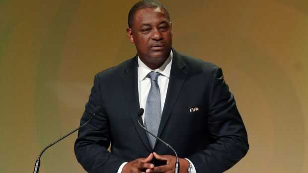 Exvicepresidente de FIFA Jeffrey Webb en libertad bajo fianza y se declara no culpable