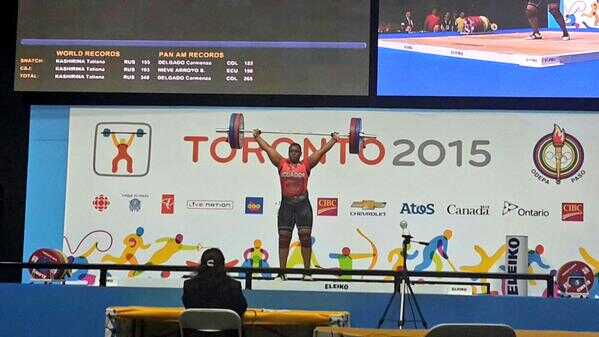 Seledina Nieves ganó medalla de bronce en levantamiento de pesas