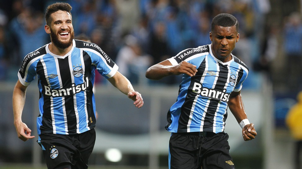Frickson Erazo vuelve a ser titular con Gremio que empató ante Coritiba