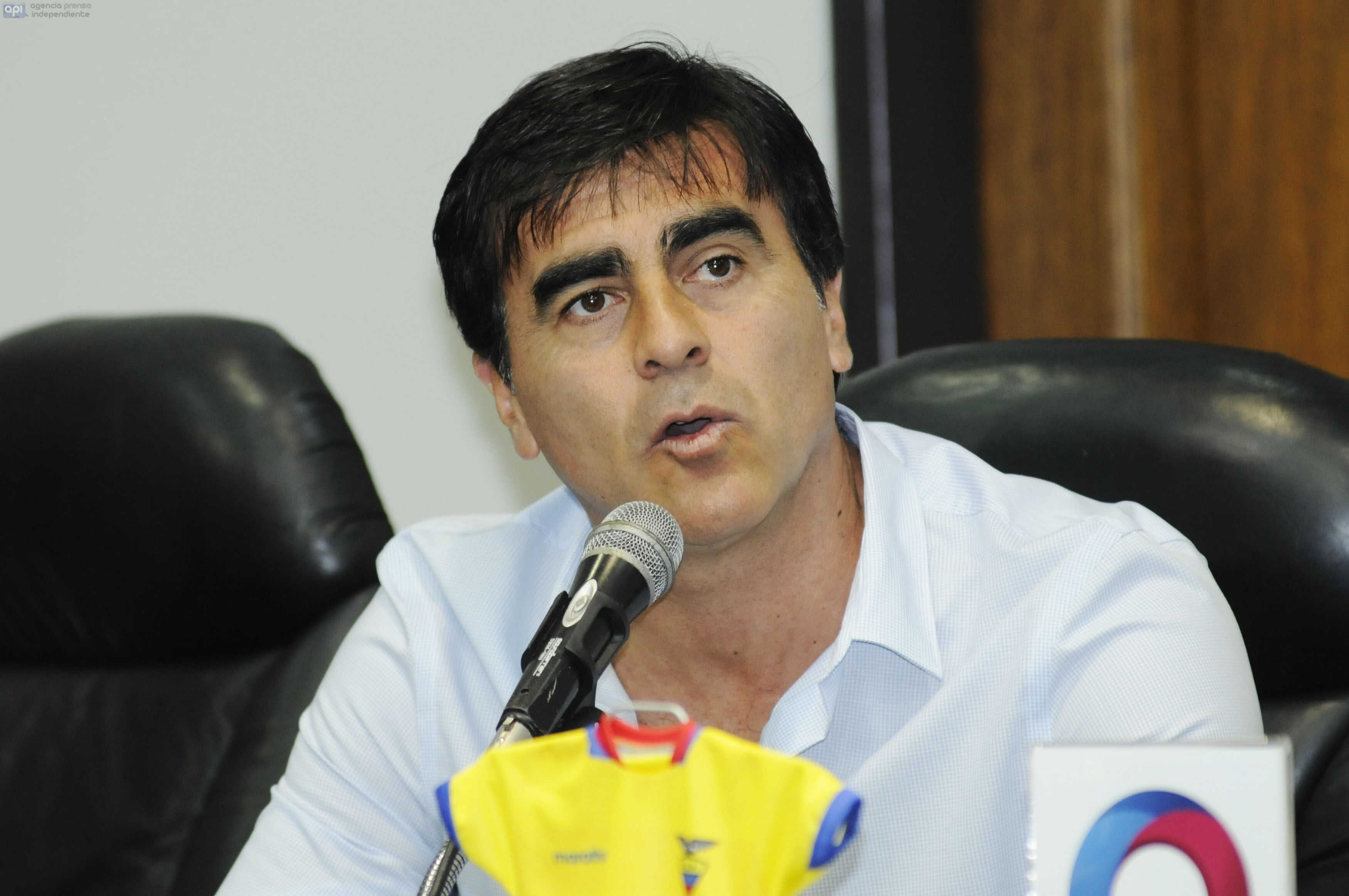 Gustavo Quinteros: “Tenemos que hacernos fuertes de local”