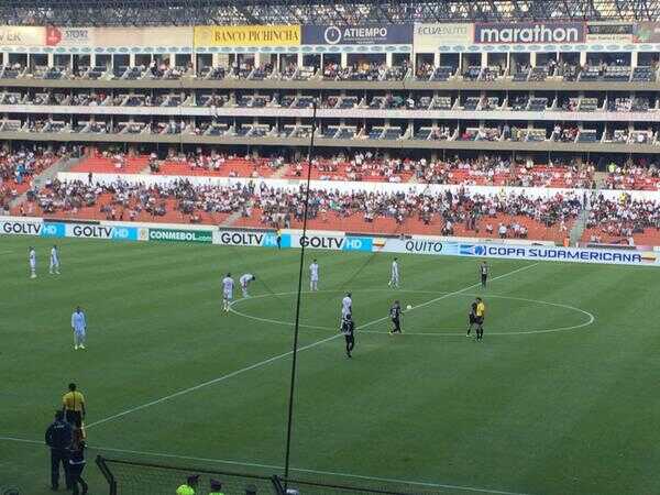 Detalles para los SuperHinchas para el partido de Liga en Copa Sudamericana