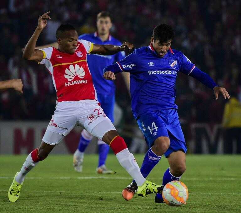 Con Daniel Angulo en cancha Independiente Santa Fe clasificó a octavos en la Sudamericana