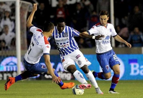 Godoy Cruz cayó ante Rosario Central con participación de Ayoví y Mercado