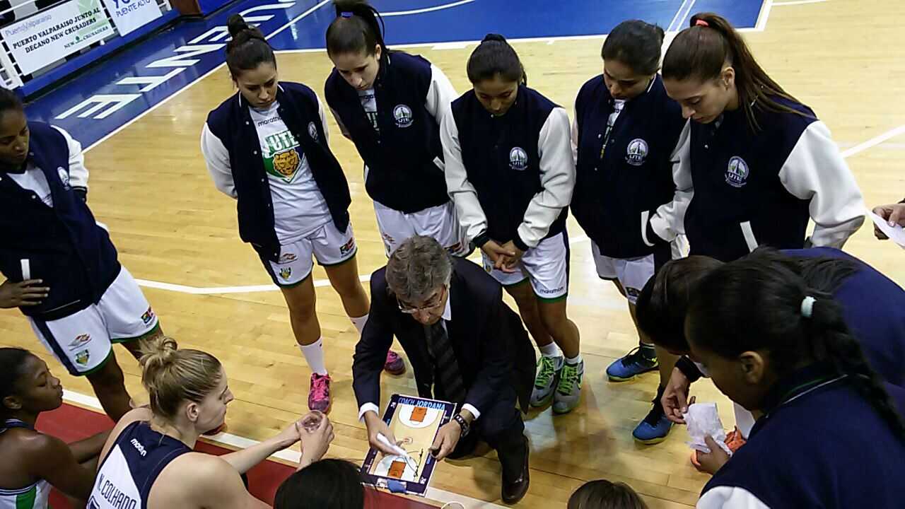 Jugadoras de la UTE optimistas para su partido de semifinales
