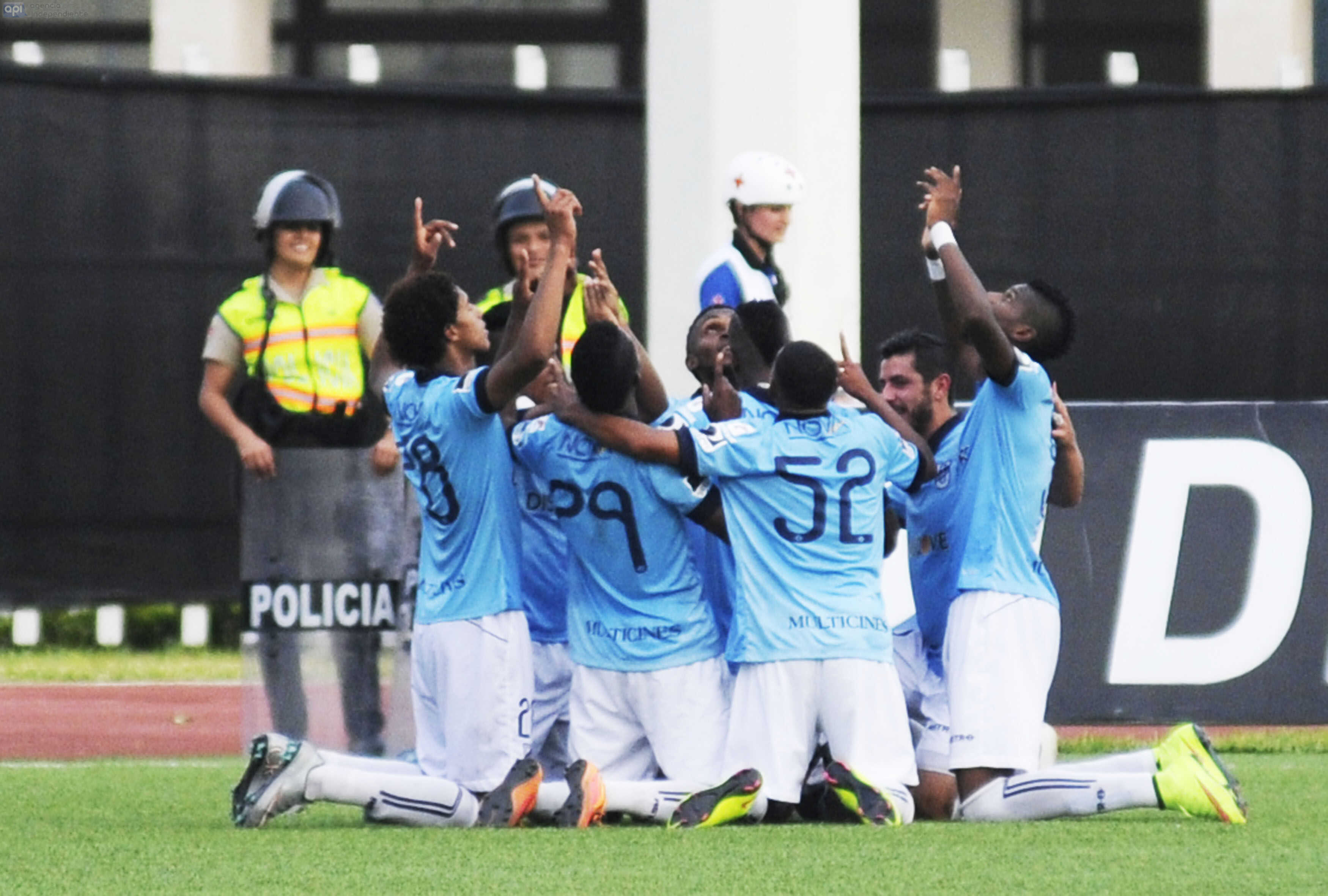 Universidad Católica derrota a River Ecuador y llega a la cima de la segunda etapa