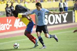 Juan Carlos Paredes y Edinson Cavani