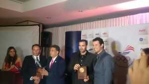 César de Césare reconocimiento