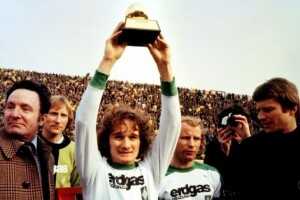 Allan Simonsen (pasionfutbol.com)