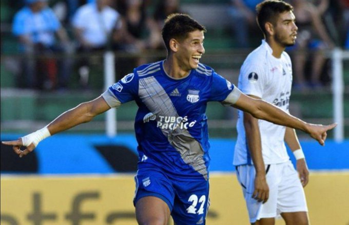 Emelec tiene medio pie en la siguiente fase de Sudamericana