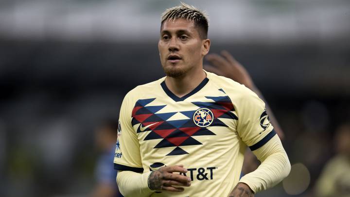 Compañero de Renato Ibarra en América salió de terapia intensiva