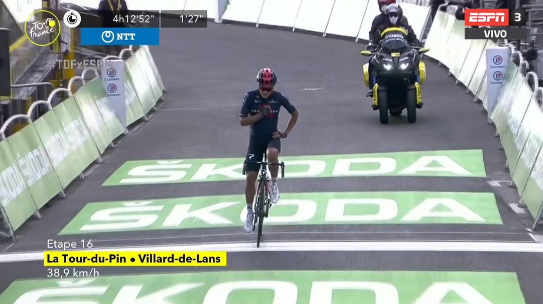¡Carapaz en el podio del Tour de Francia!