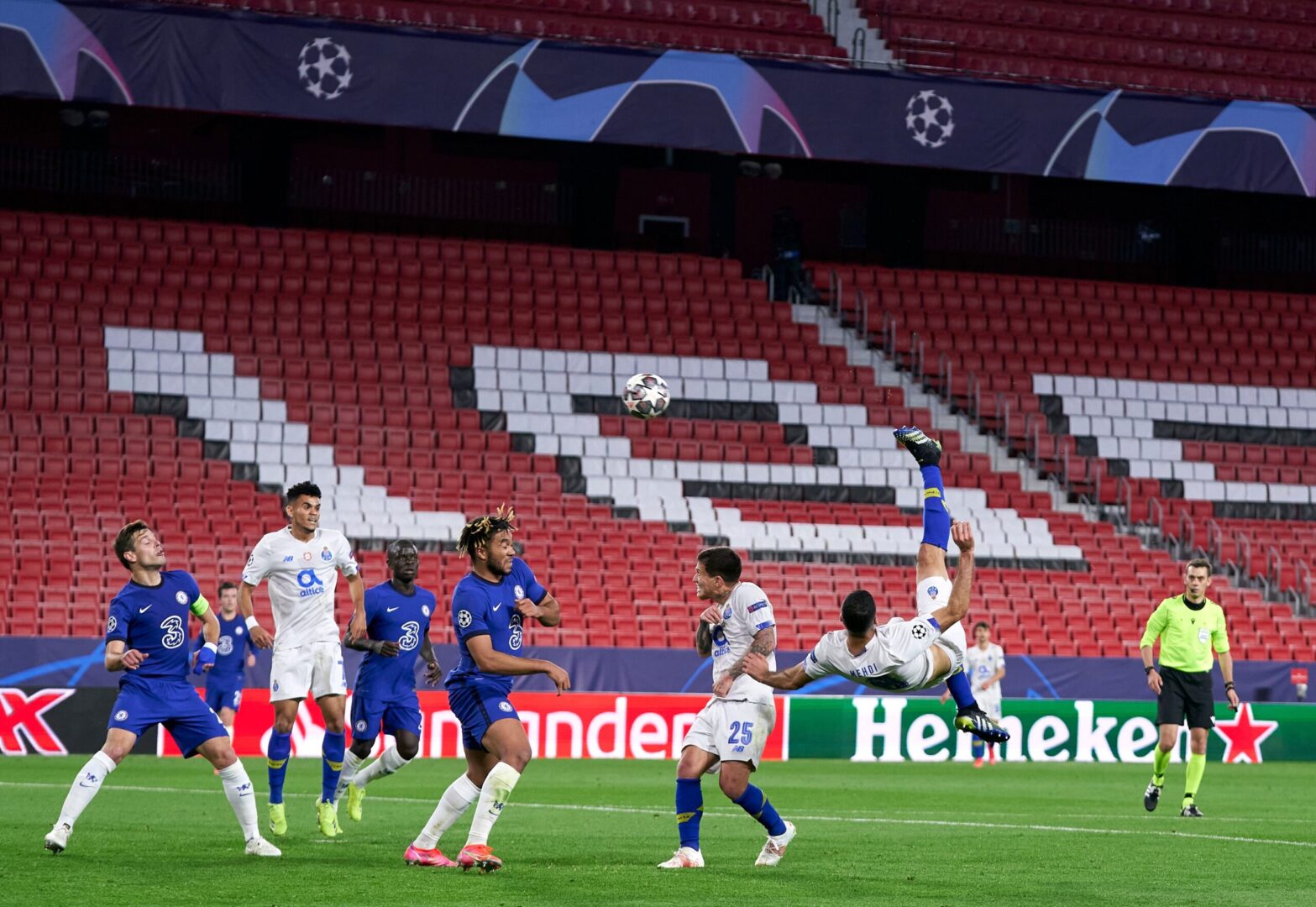 Chelsea alcanzó por octava vez las semifinales de la Liga de Campeones