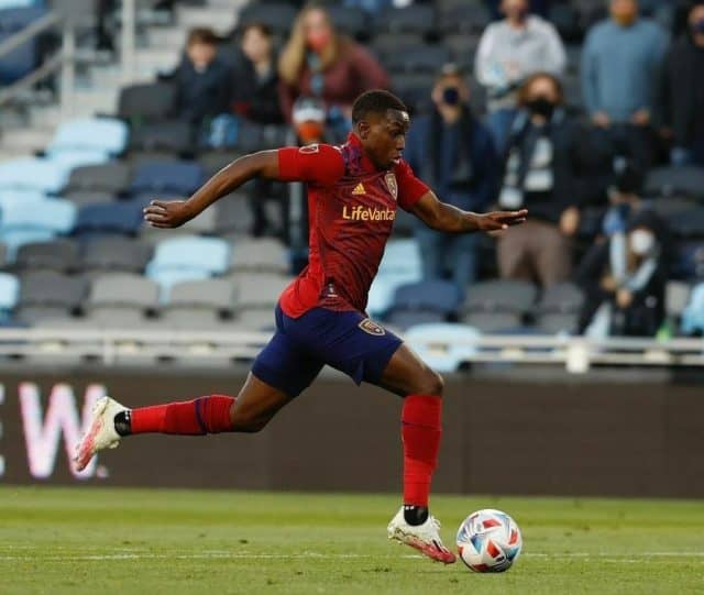 Debut soñado para Anderson Julio en la MLS