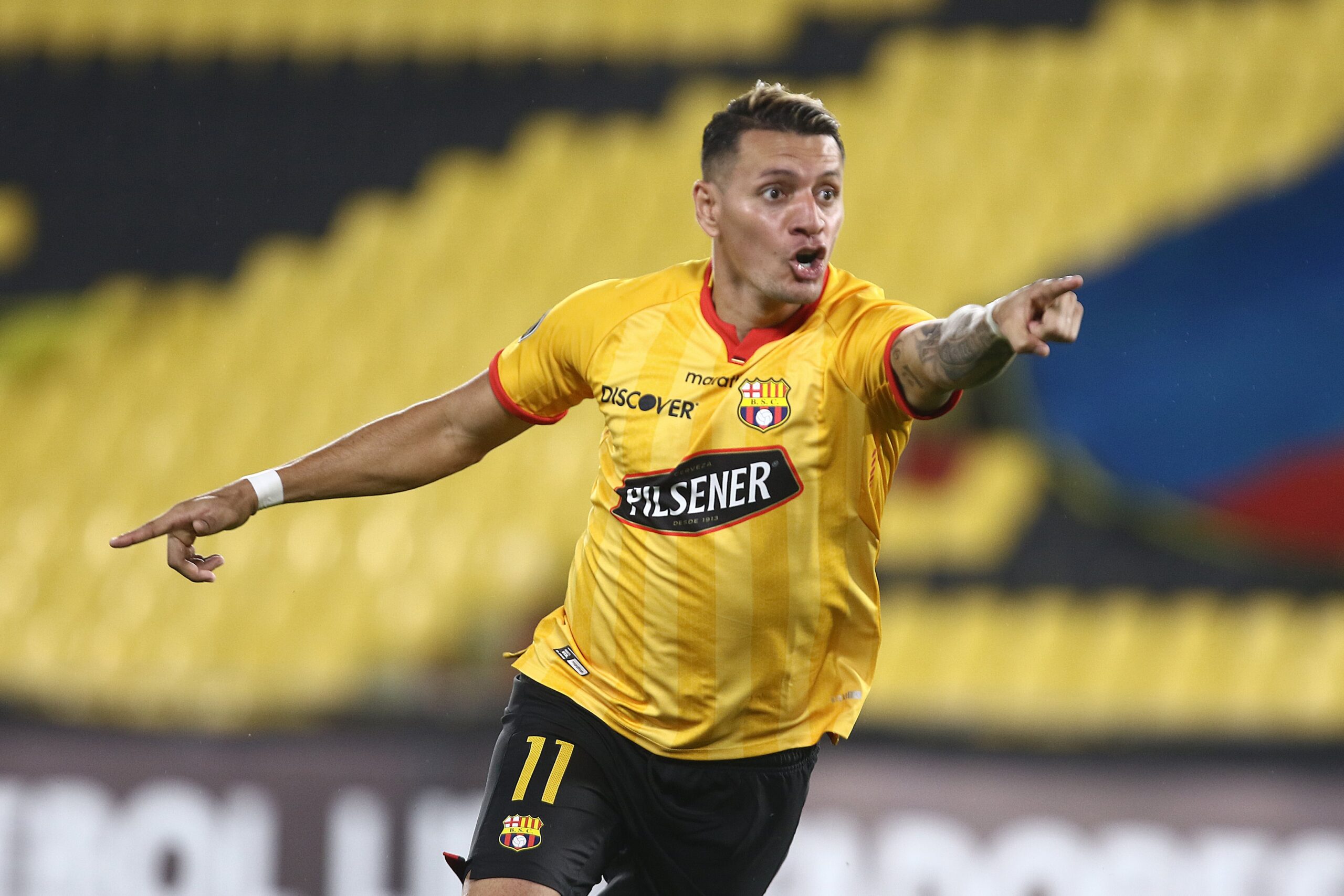 Barcelona cierra bocas y es puntero en el grupo C