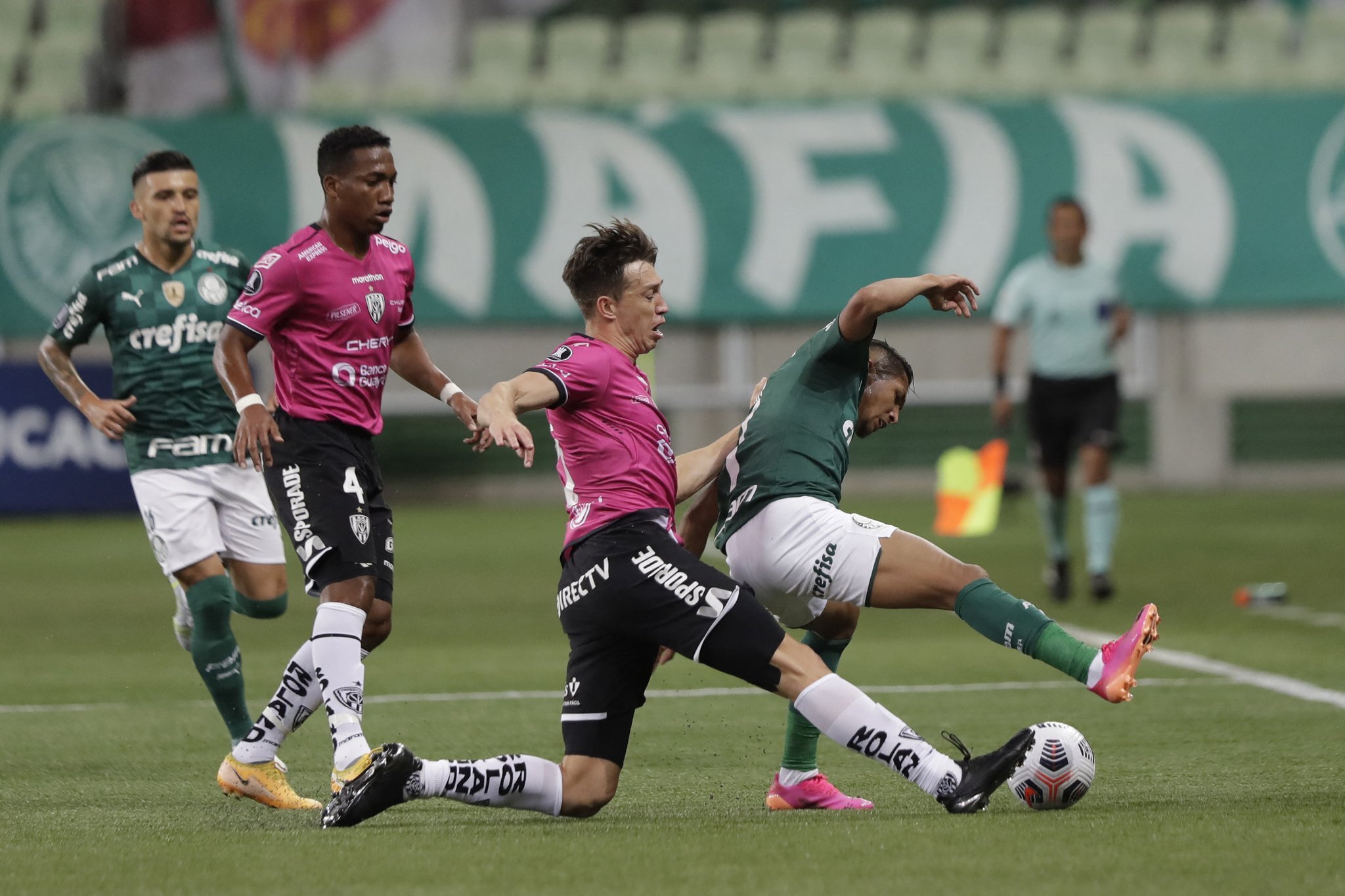 IDV busca reivindicarse ante Palmeiras