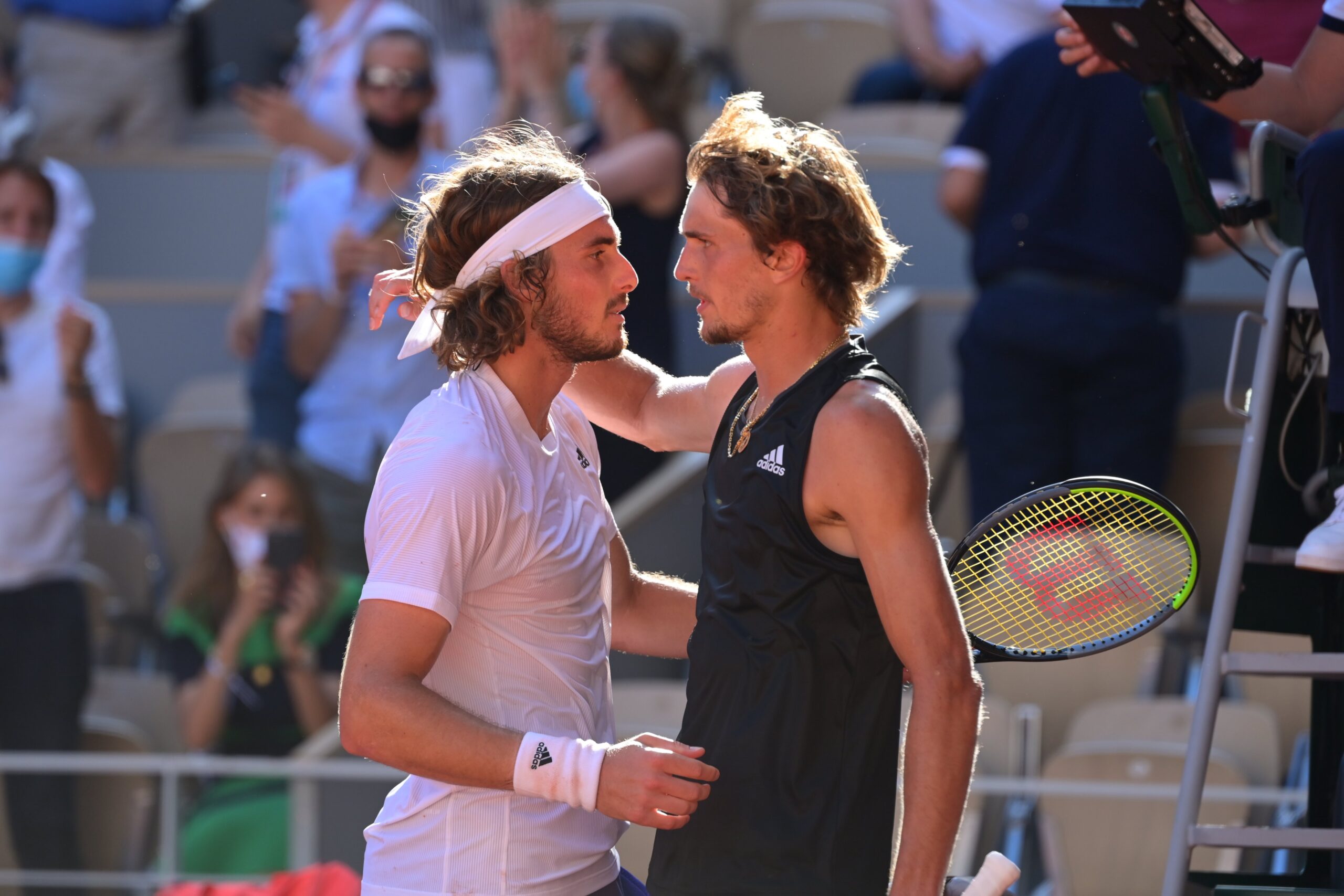 Stéfanos Tsitsipás es el primer finalista de Roland Garros 2021
