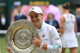 Ashleigh Barty logró el título femenino en Wimbledon