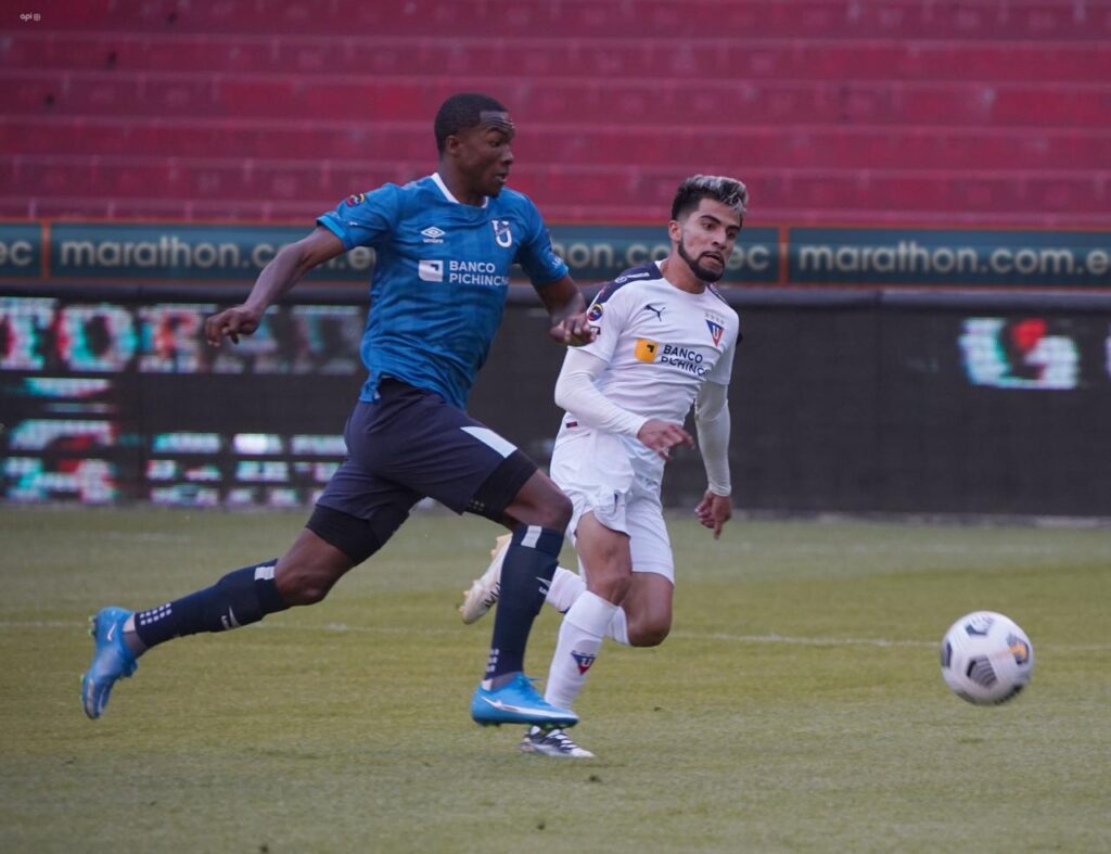 Universidad Católica y Liga buscan afianzarse en los primeros puestros