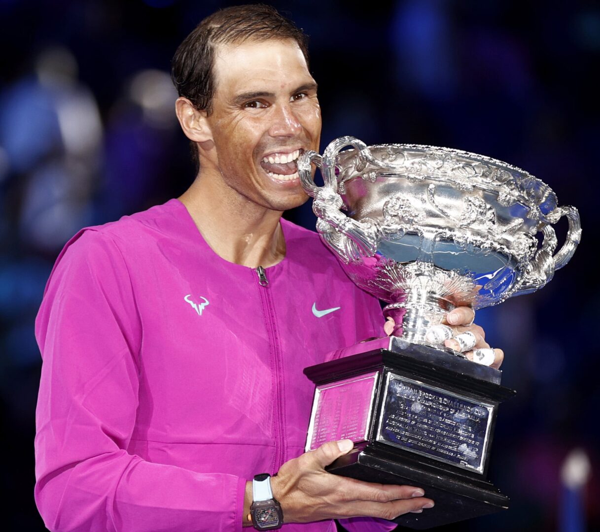 Nadal gana en Australia e impone récord de 21 títulos de Grand Slam