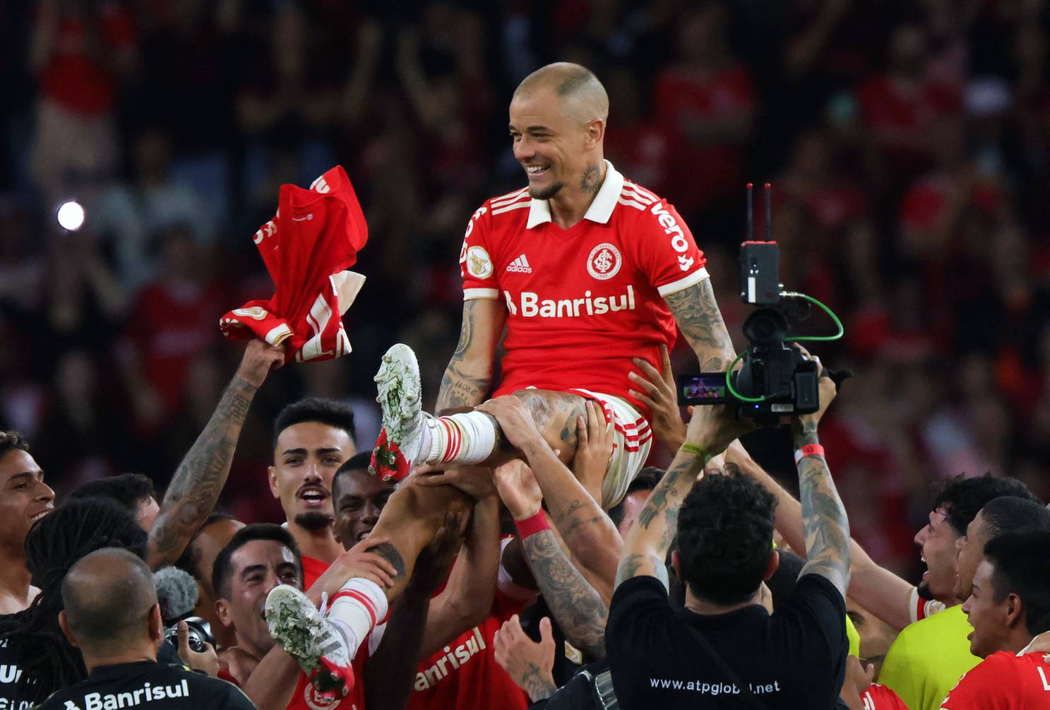 Emotivo retiro del fútbol para Andrés D’Alessandro