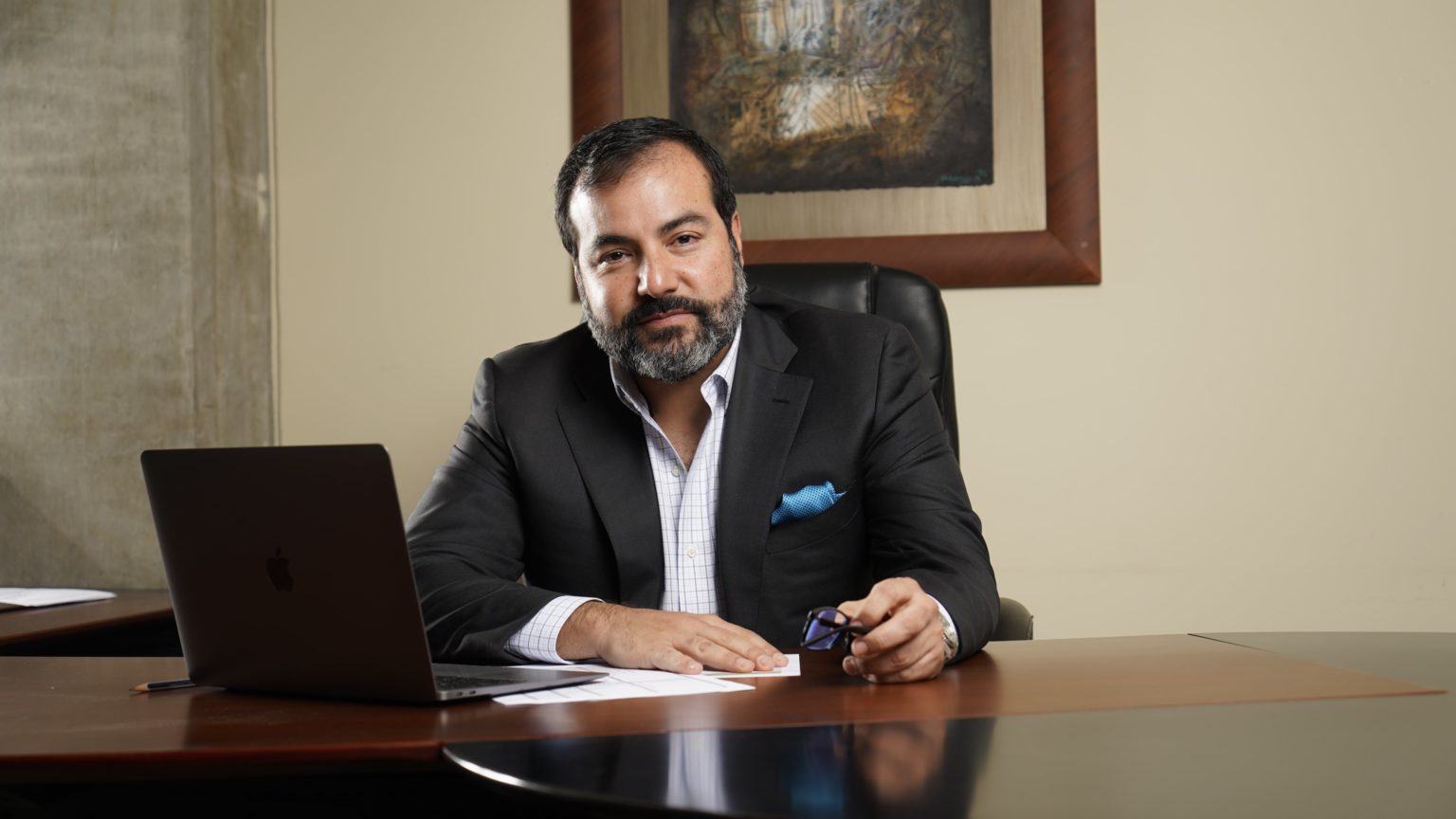 Carlos Manzur: “Alfaro quiere estar concentrado en el Mundial”