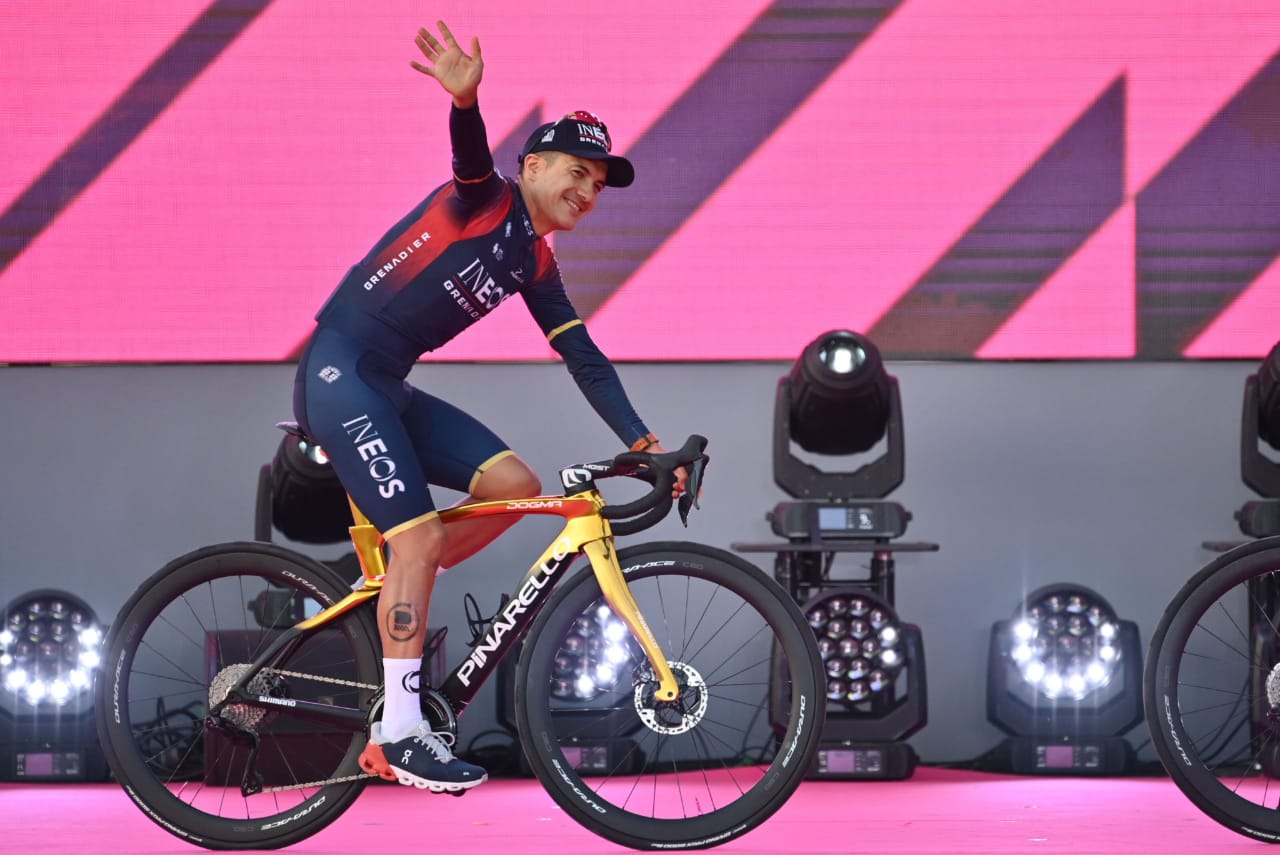 Fueron presentados los 22 equipos que correrán el Giro de Italia