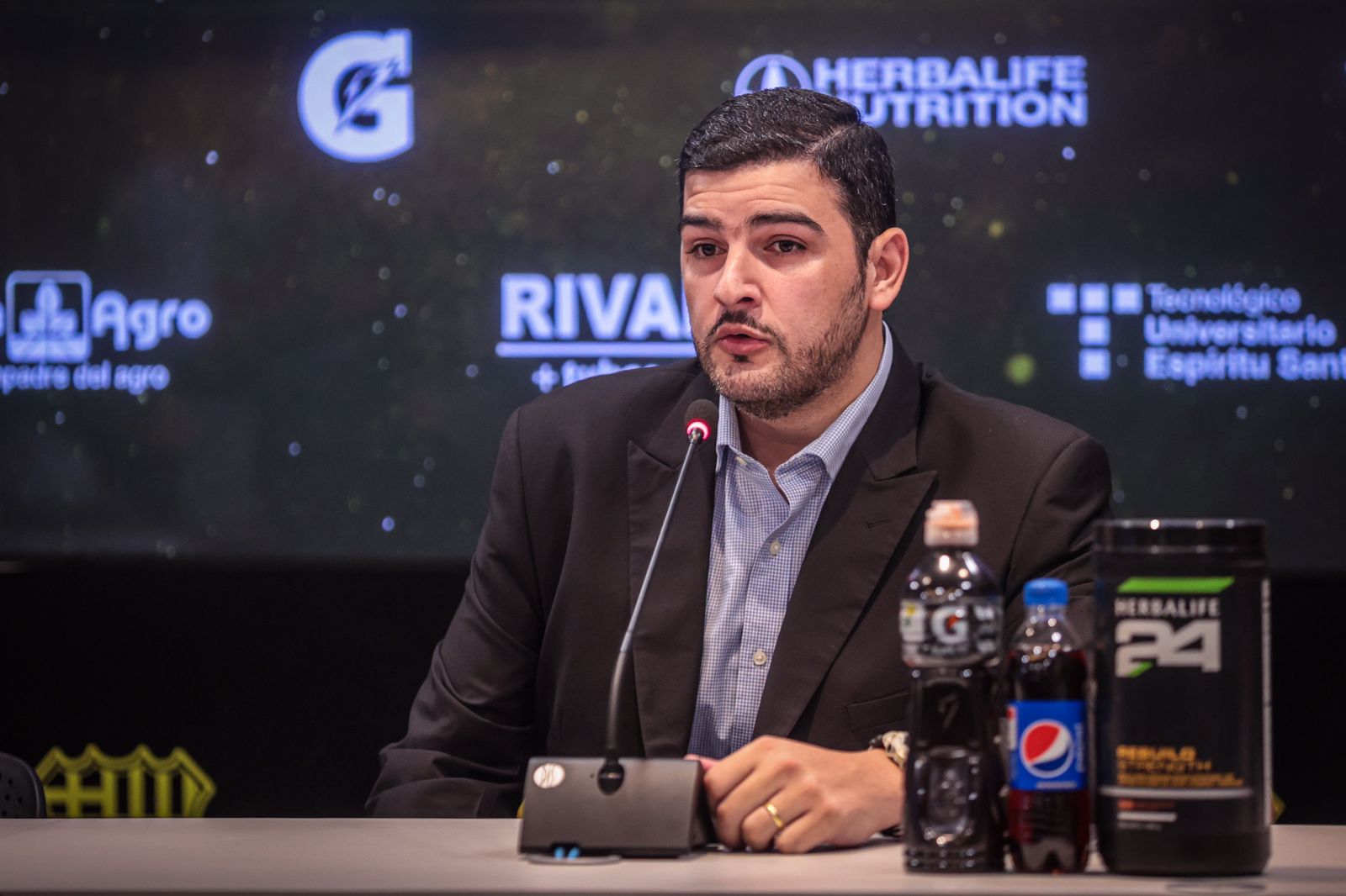 Aquiles Álvarez: “Siendo consecuente con el club que amo debo terminar este periodo”