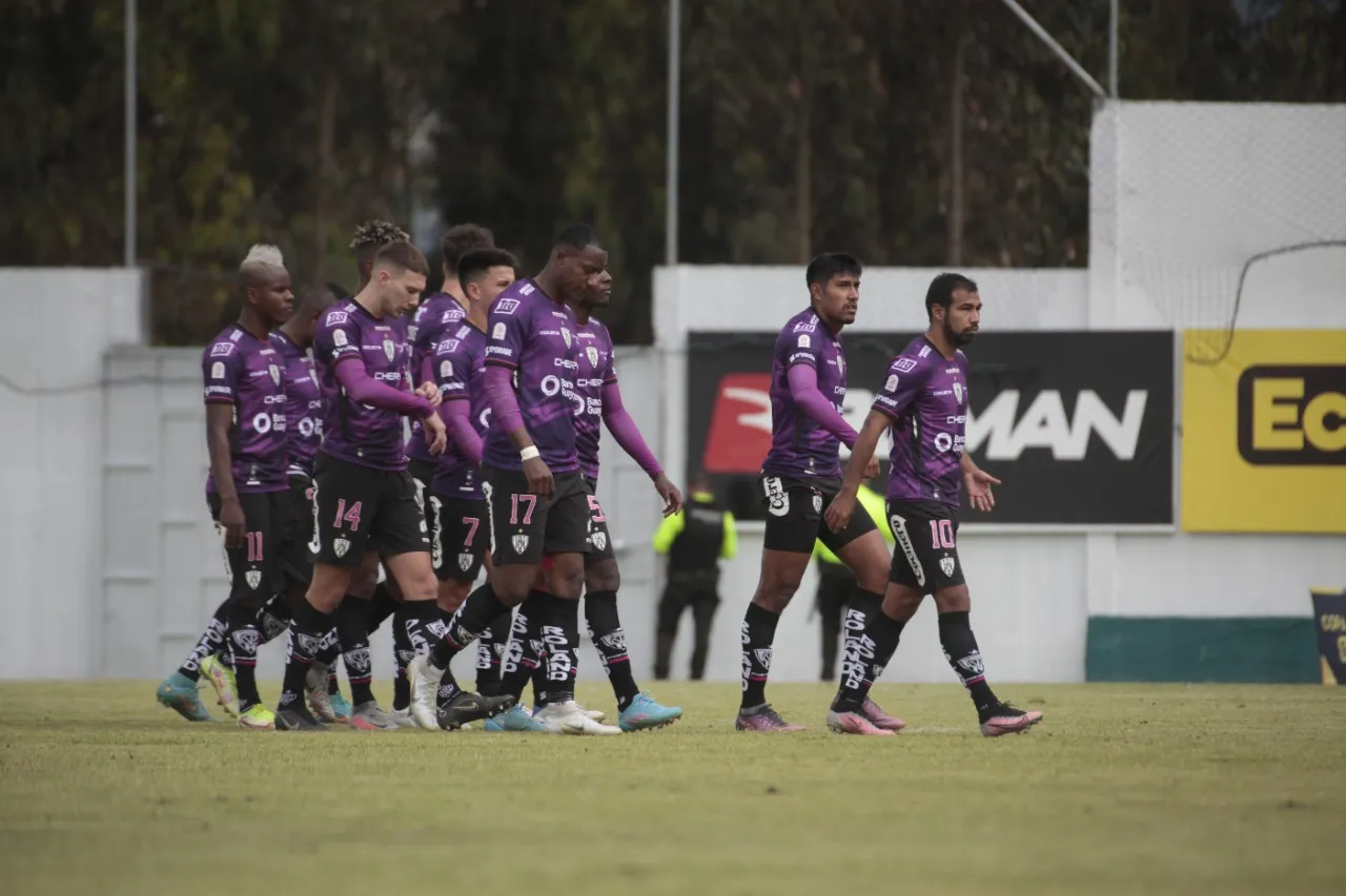 IDV clasifica a cuartos de final de Copa Ecuador en tanda de penales