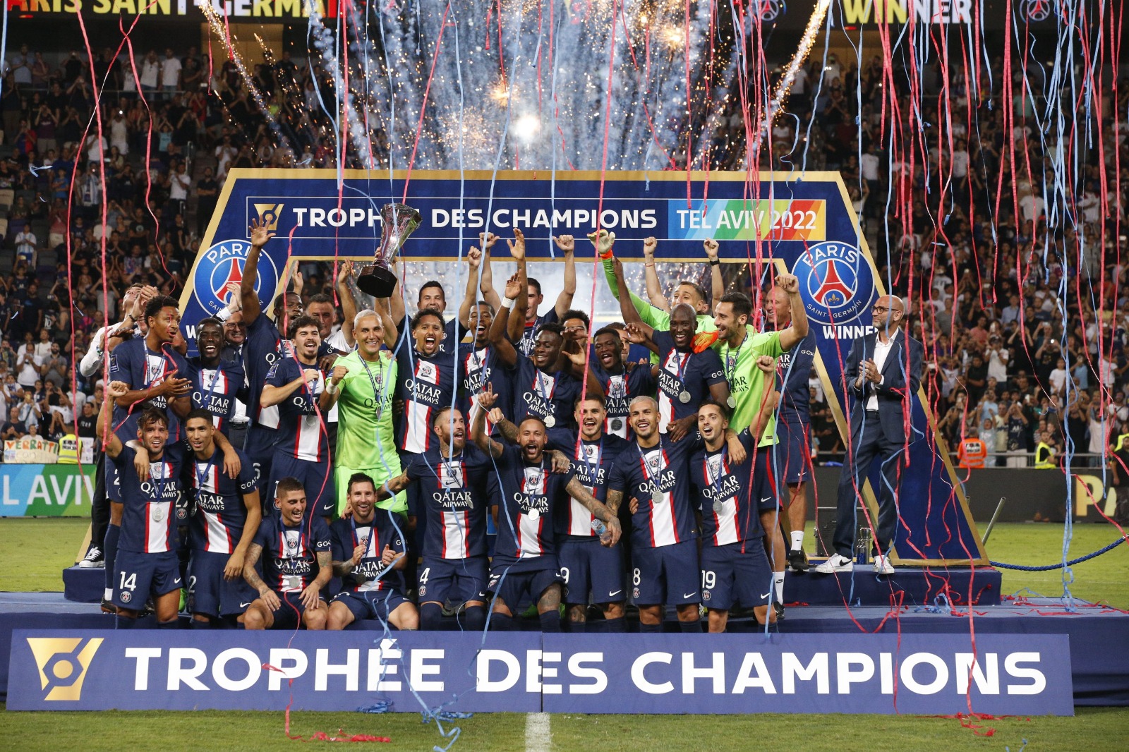 El PSG se impuso en la Supercopa de Francia con goles de Messi, Neymar y Sergio Ramos