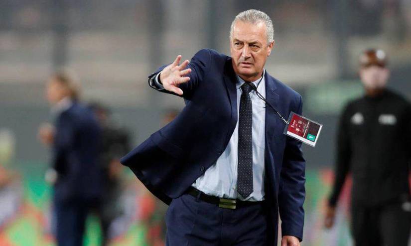 Alfaro: “El equipo juega bien, el gol va a llegar”