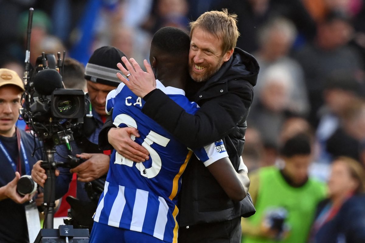 El tridente ecuatoriano del Brighton se queda sin DT
