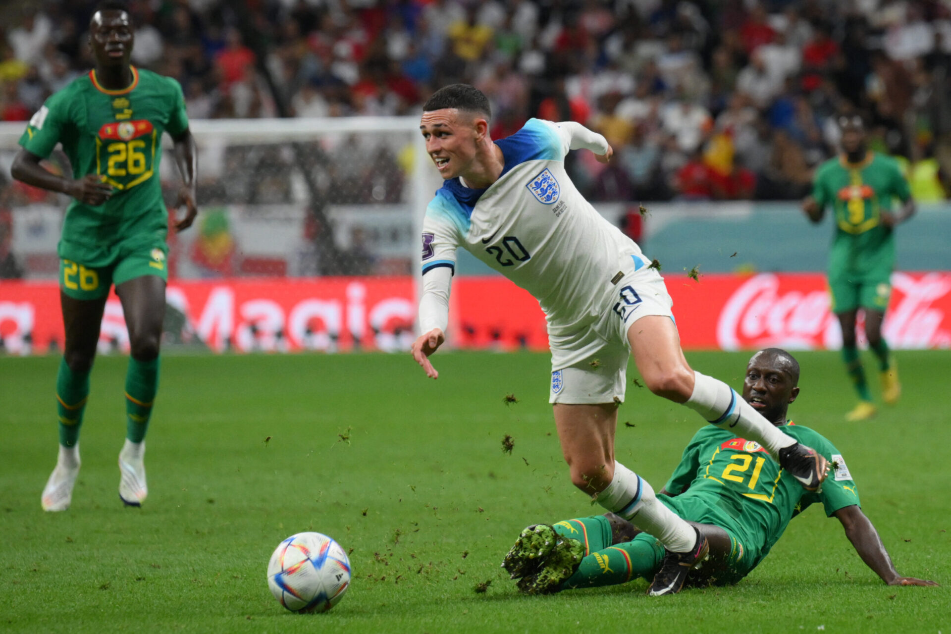 Inglaterra goleó a Senegal y se mete en cuartos de final