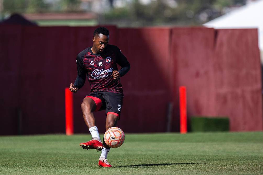 Renato Ibarra es el nuevo refuerzo para el ataque de LDU