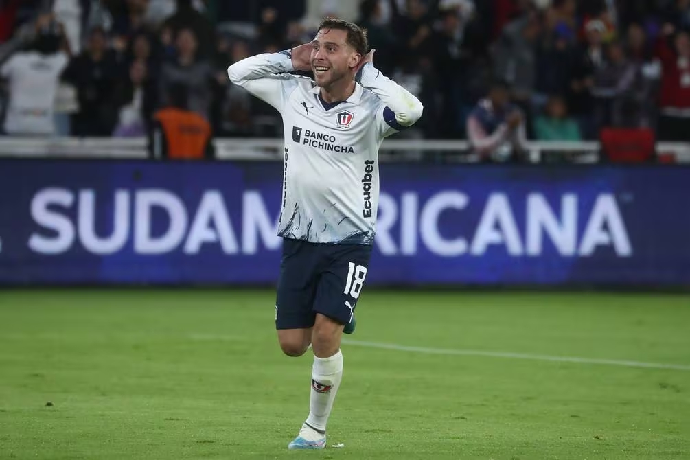 Fortaleza tiene interés por Ezequiel Piovi