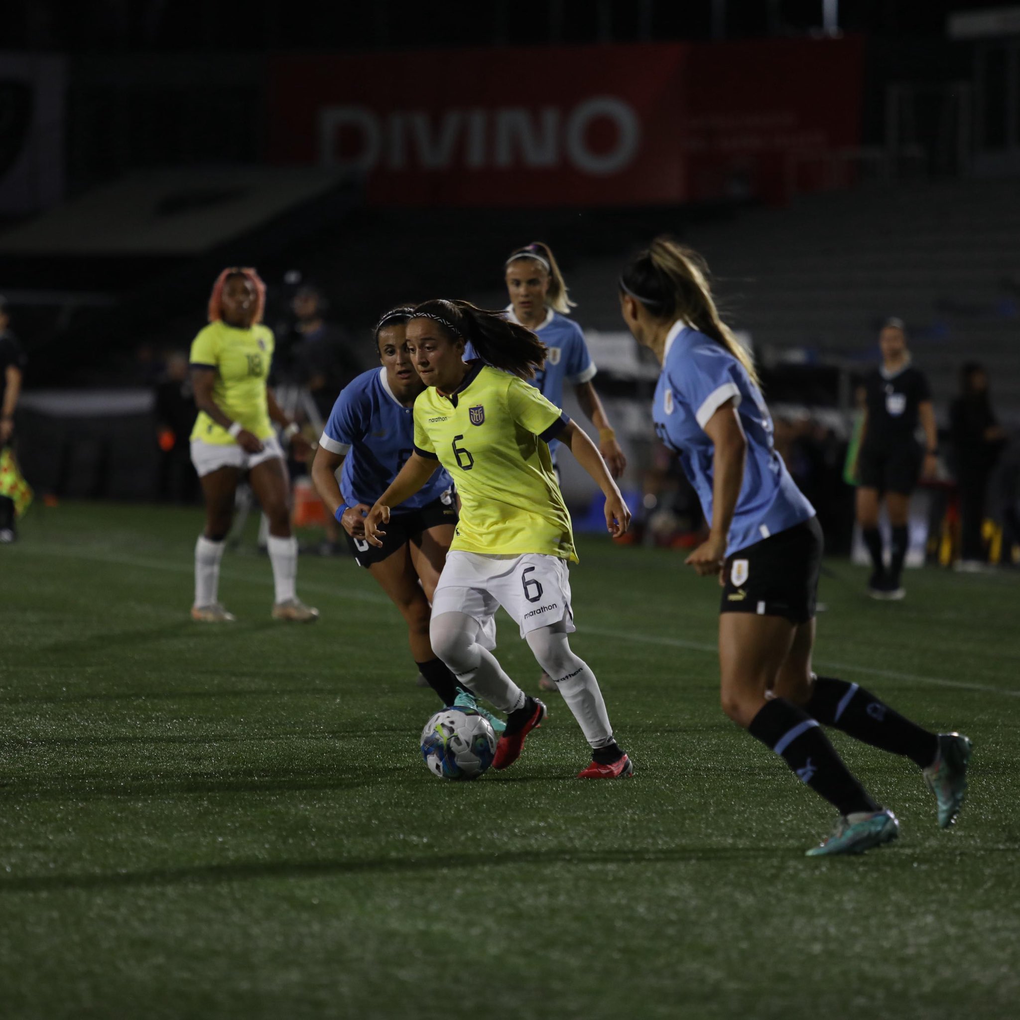 Ecuador superó a Uruguay
