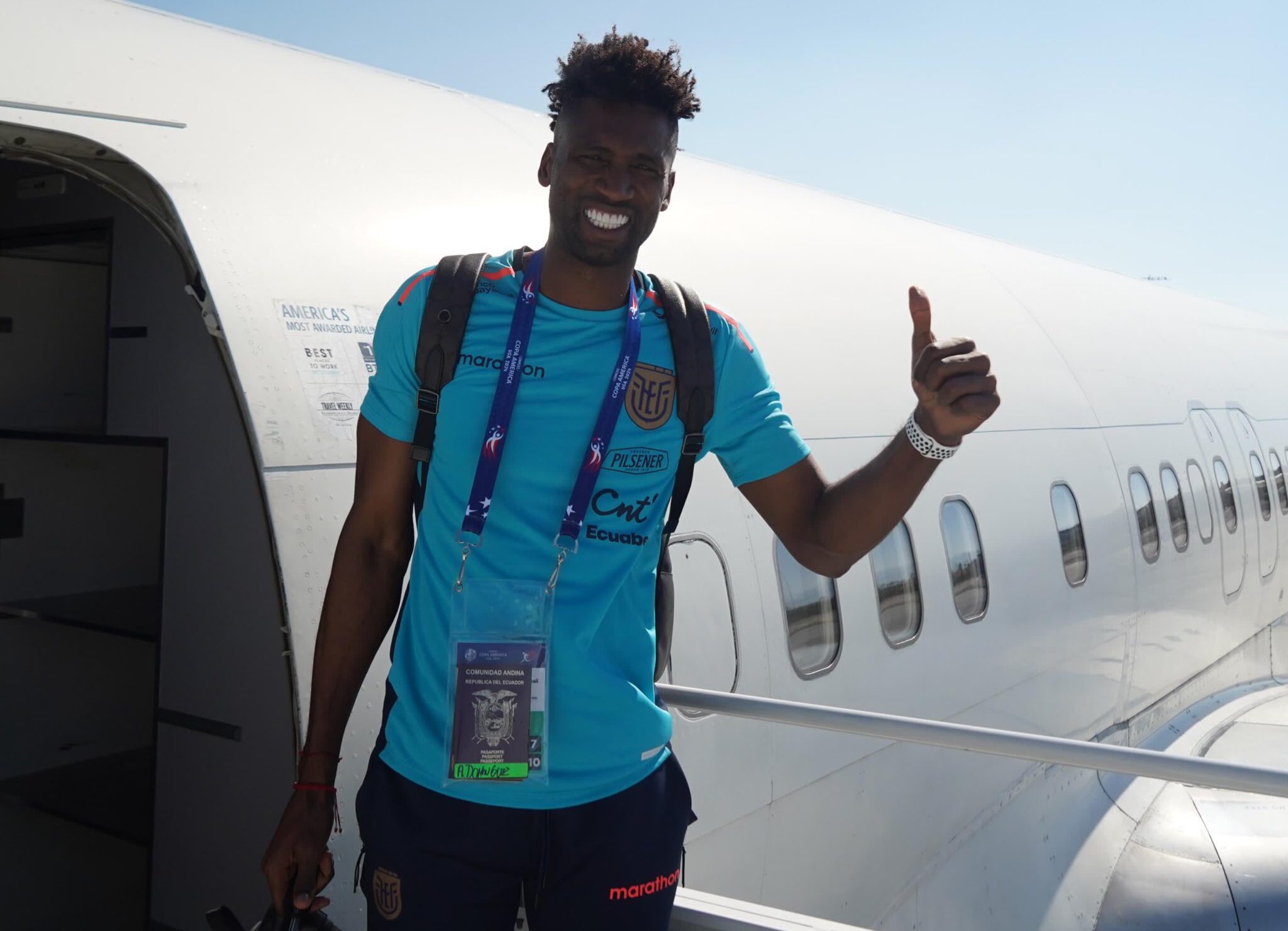 La Tri arribó a Arizona para preparar su partido ante México