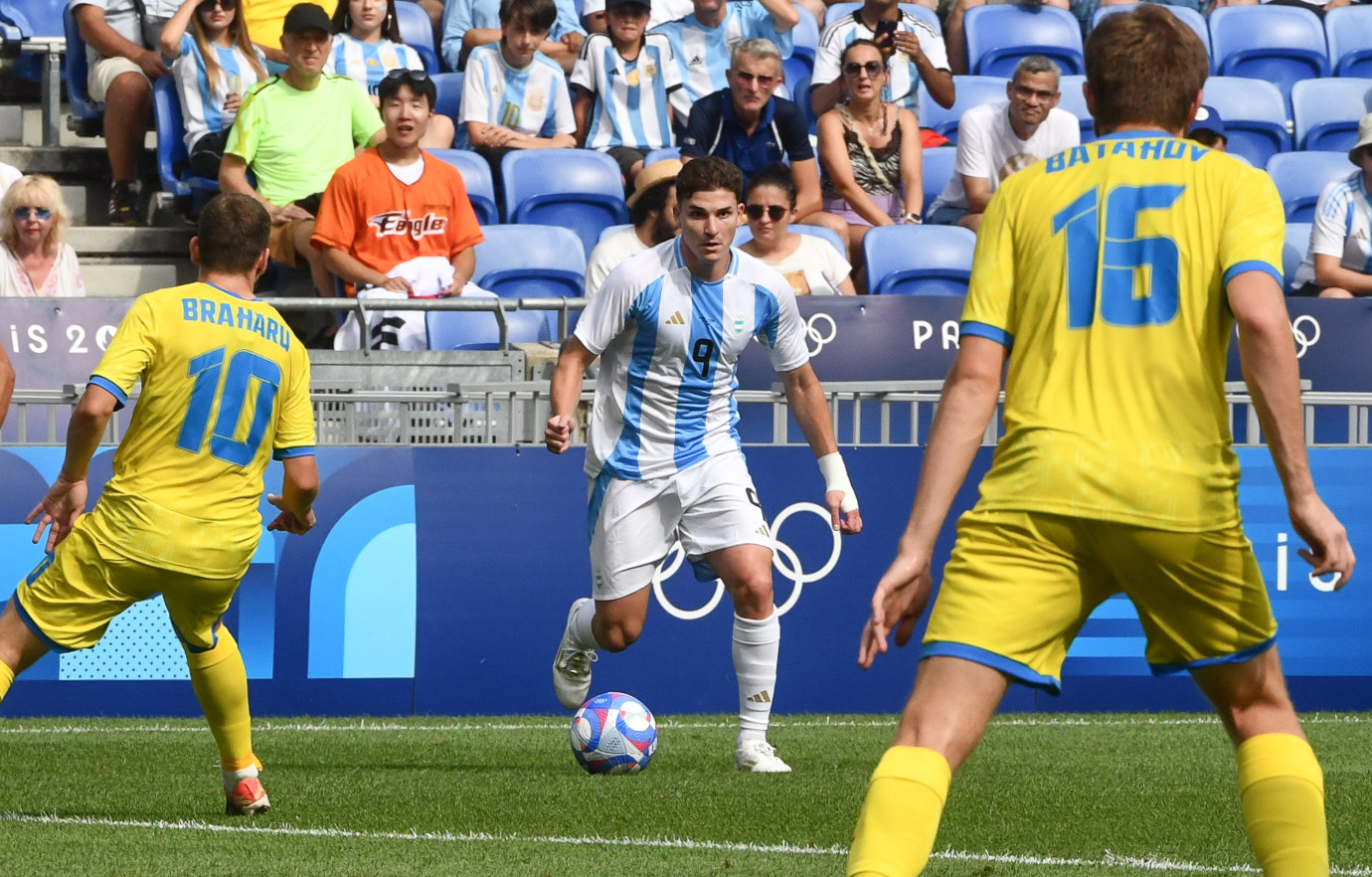 Argentina superó a Ucrania y enfrentará a Francia en Cuartos de Final