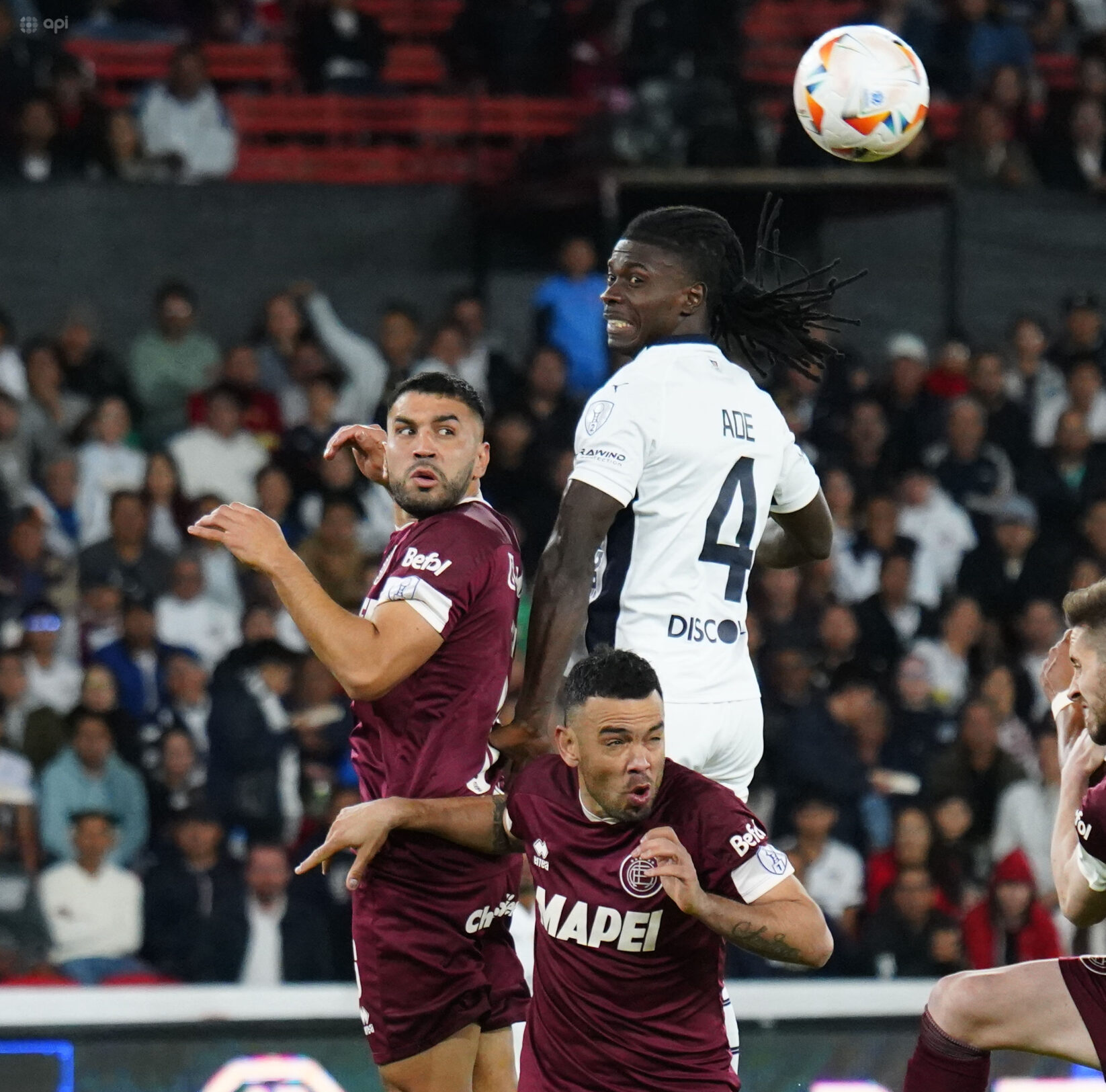 Lanús busca cerrar la serie ante LDU y avanzar a cuartos