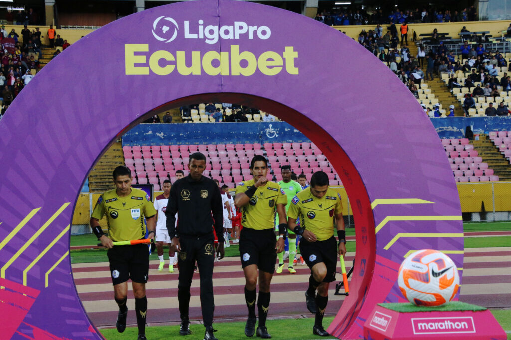 Árbitros designados para la Fecha 11 de la LigaPro