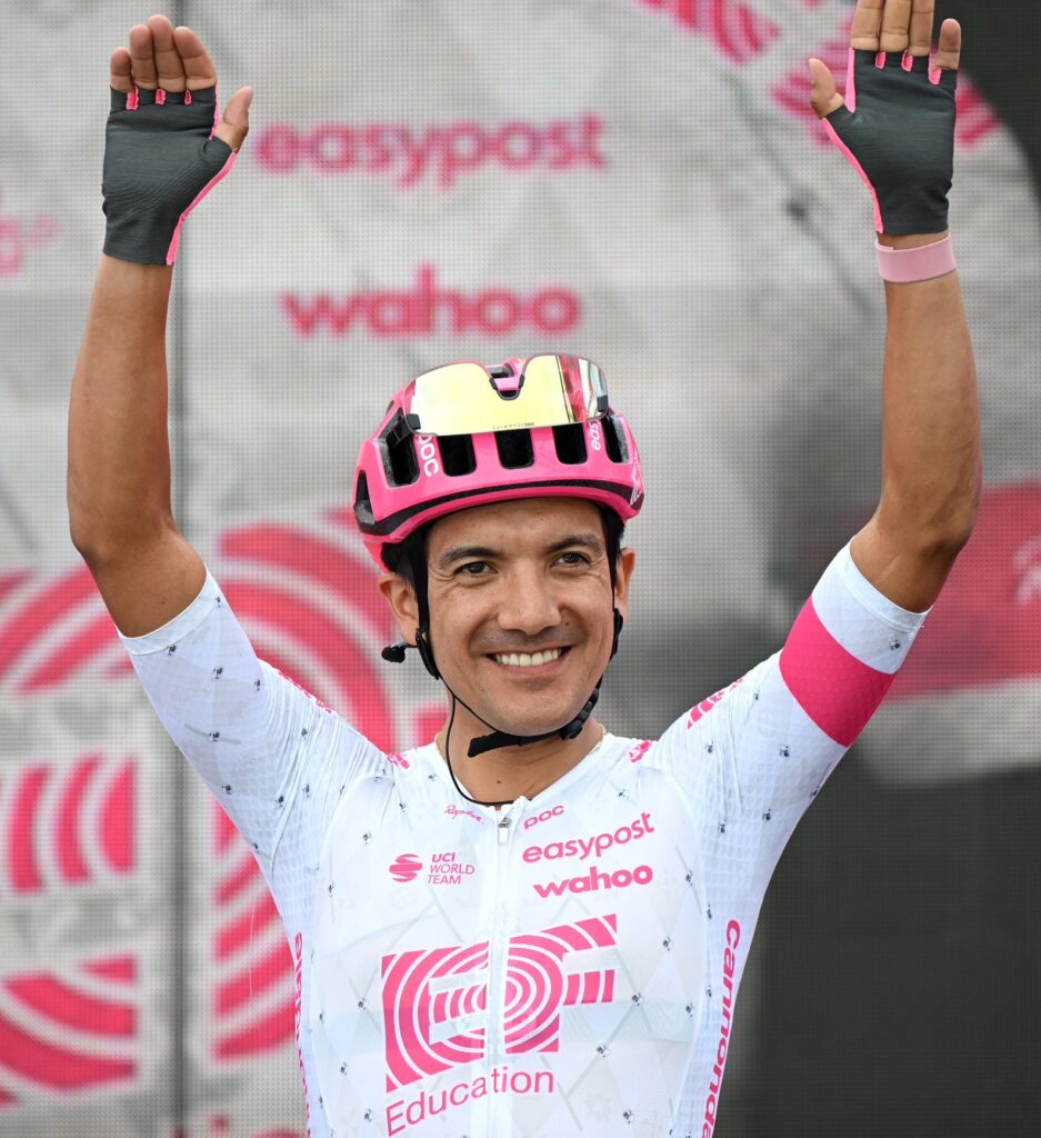 Richard Carapaz: "Esta mañana me levanté un poco adolorido, pero teníamos la convicción de que todo iba a marchar bien"