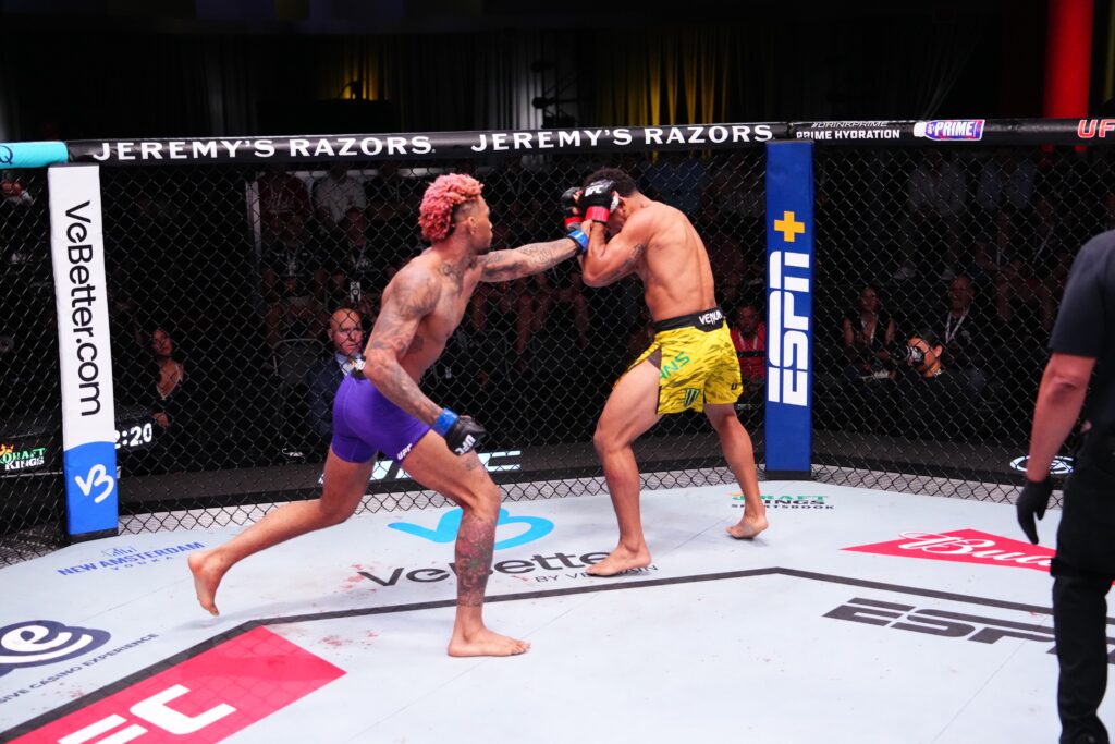 Michael Morales escala al octavo lugar del Peso Wélter de UFC