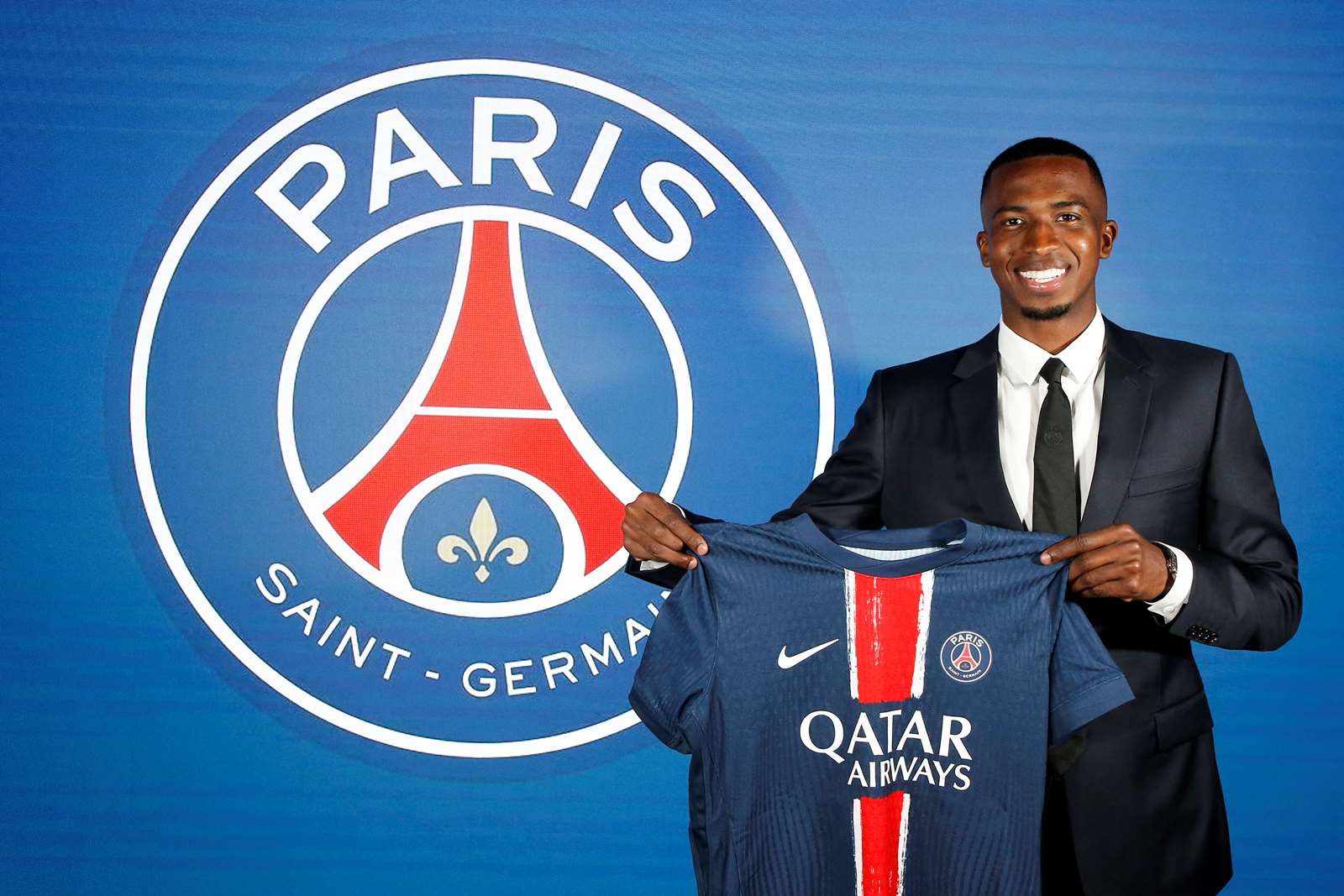 Willian Pacho es elegido como la “Meilleure Surprise” en la Ligue 1