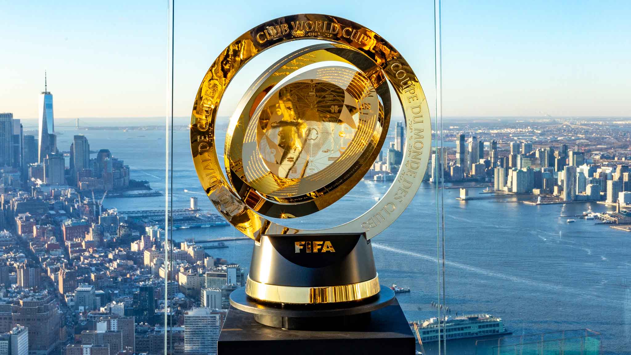 Cinco futbolistas ecuatorianos competirán en el Mundial de Clubes 2025