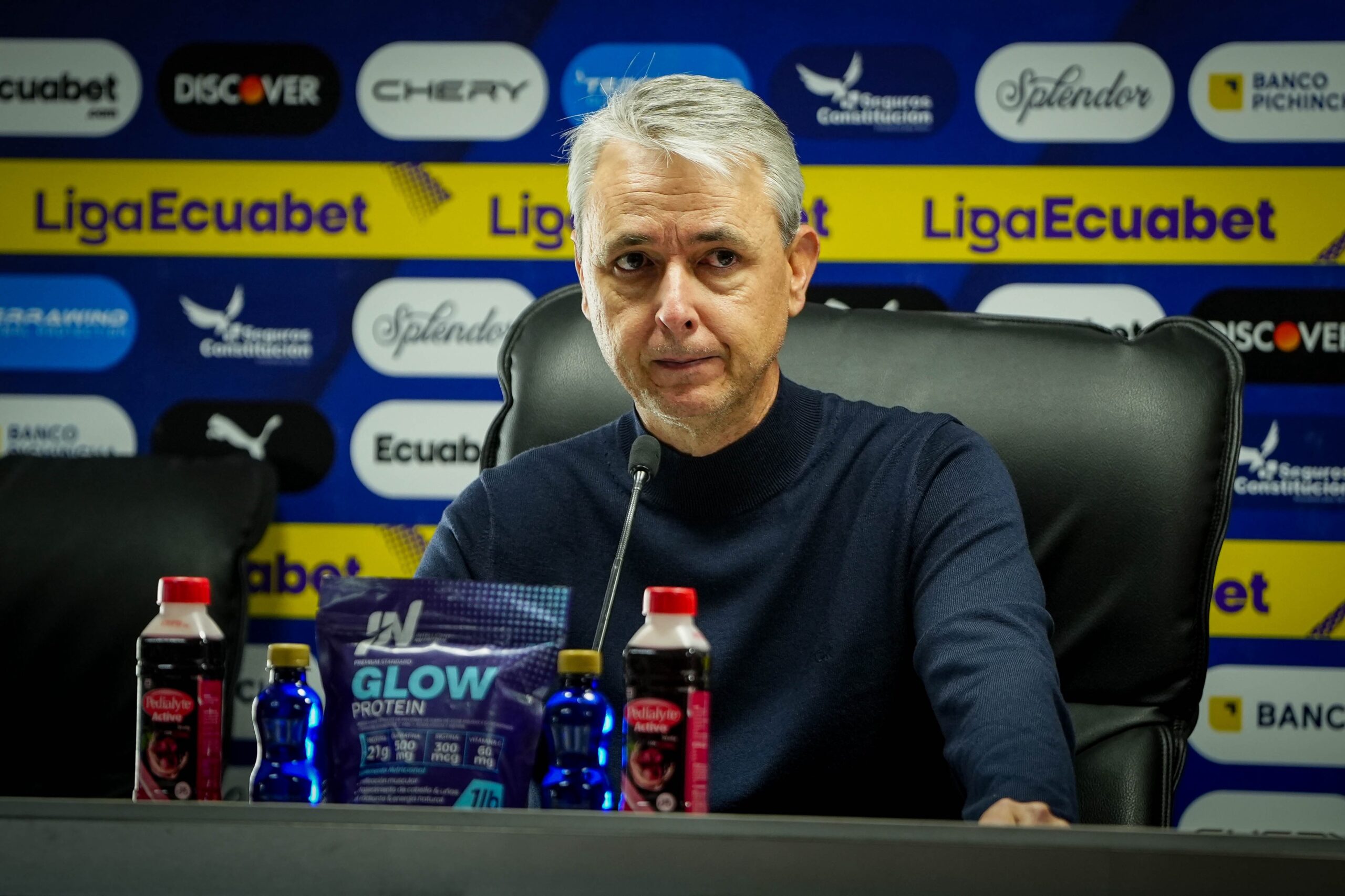 Tiago Nunes: “He ido afinando algunos detalles en el equipo, he seguido lo que hizo el Pato Hurtado”