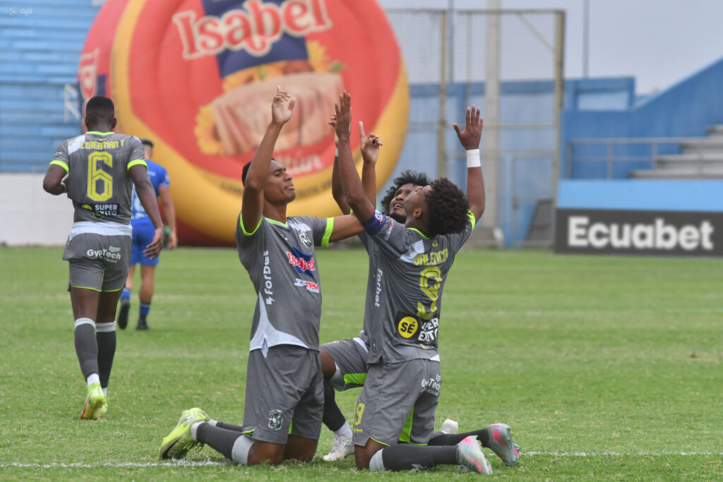 Manta venció a Universidad Católica en un partido intenso en el Jocay