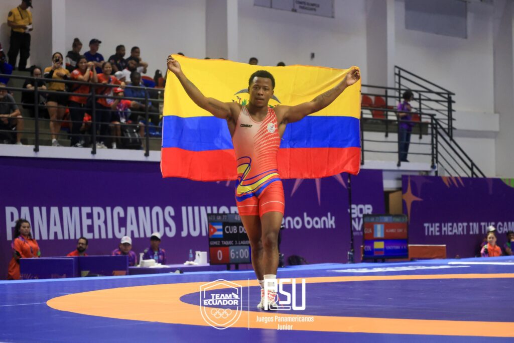 Jeremy Peralta logra el oro para Ecuador en lucha grecorromana