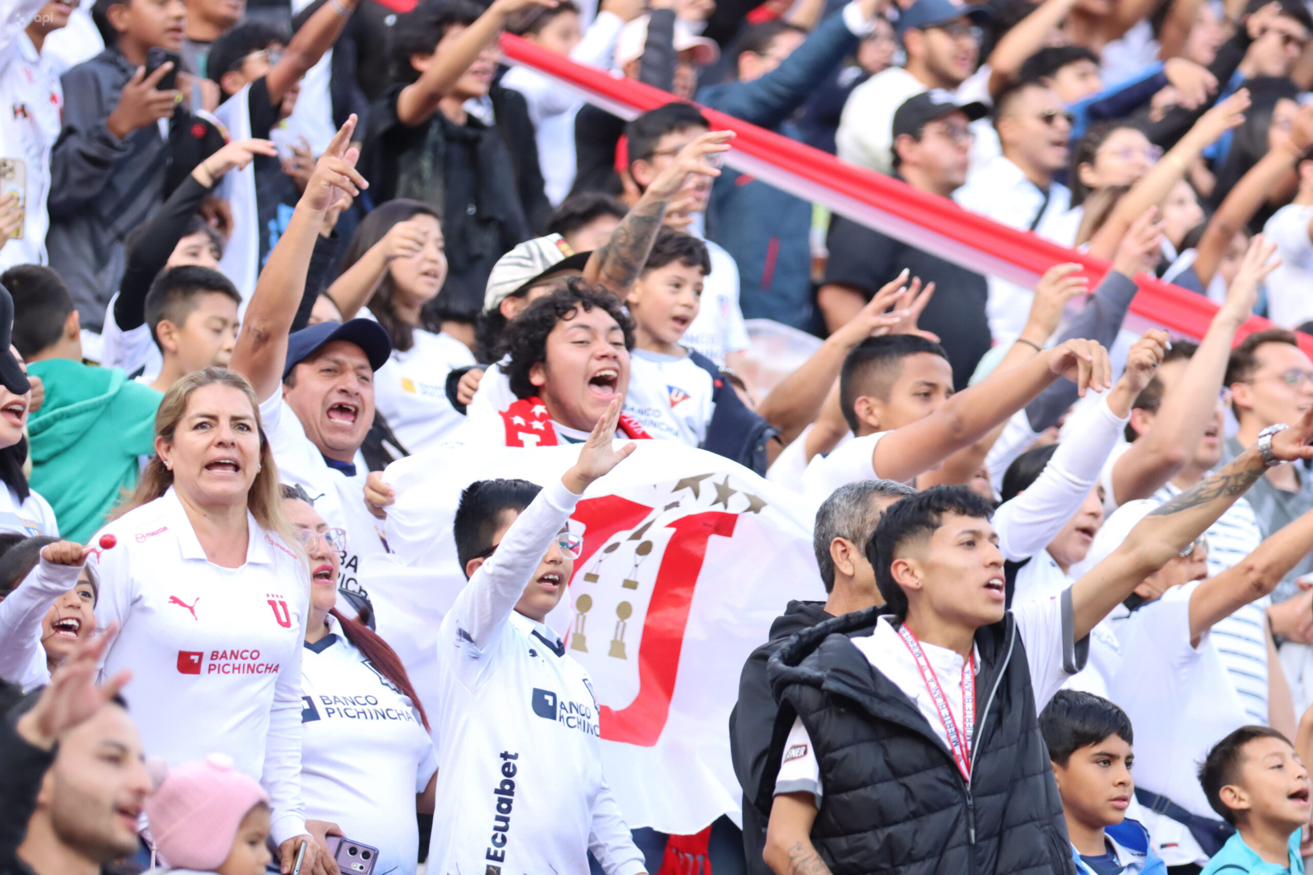 Carlos Flores: “Quedan menos de 500 entradas disponibles”