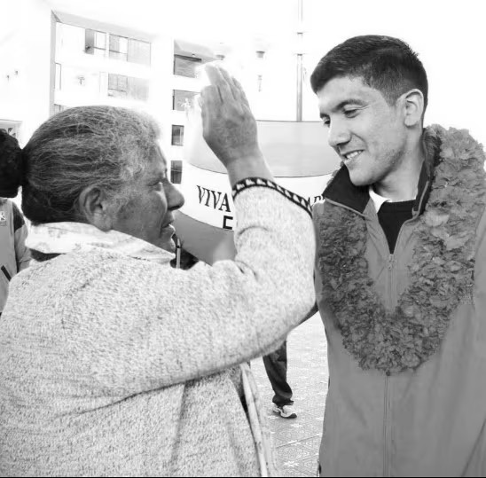 Falleció la madre de Richard Carapaz