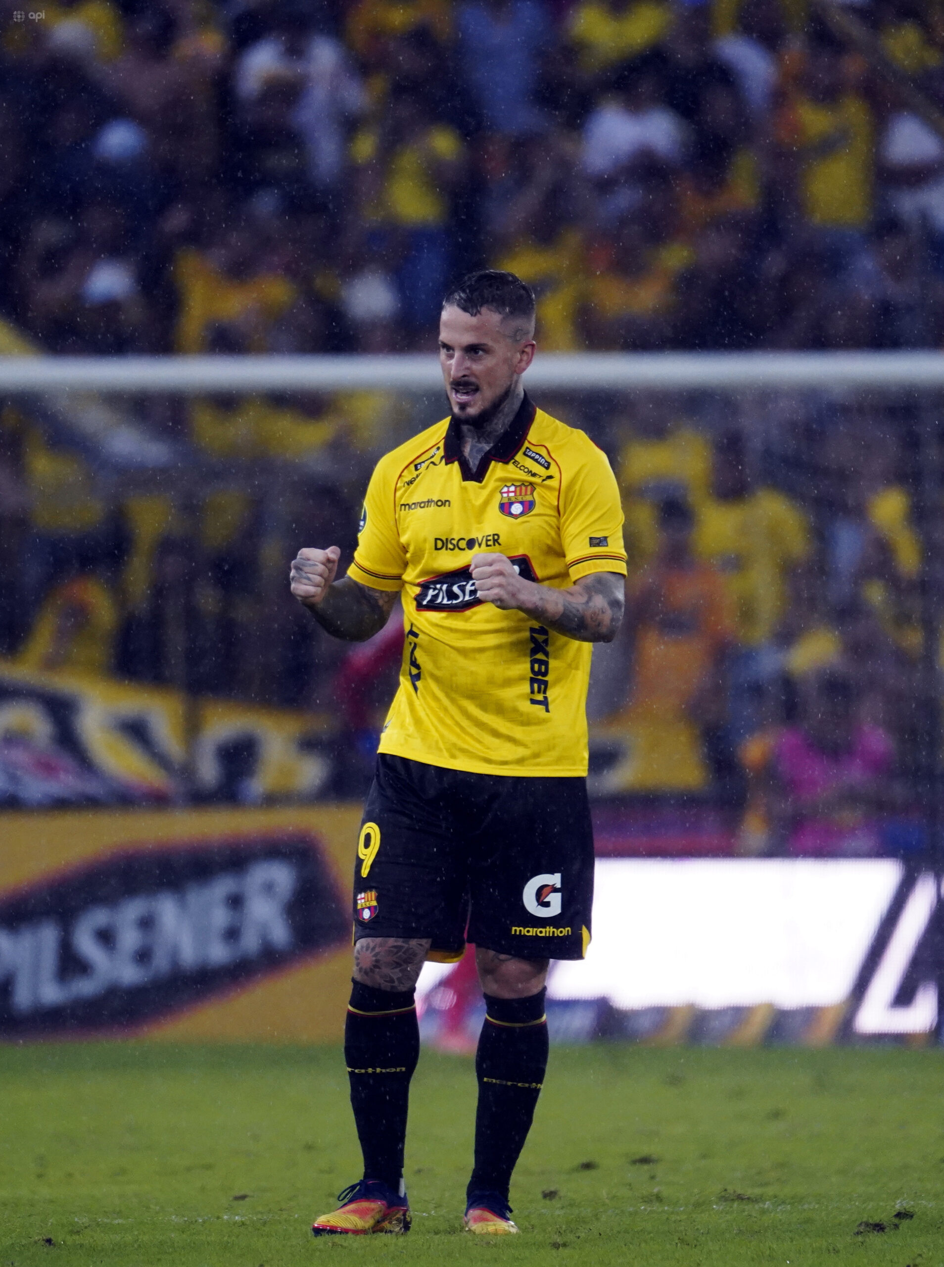 Barcelona se llevó el Clásico del Astillero